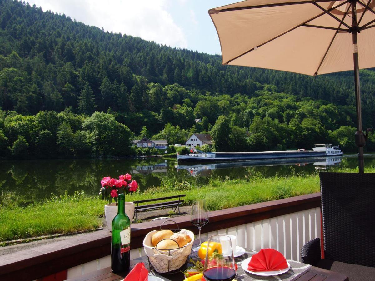Altes Faehrhaus An Der Mosel Anno1633 Apartamento Traben-Trarbach Exterior foto