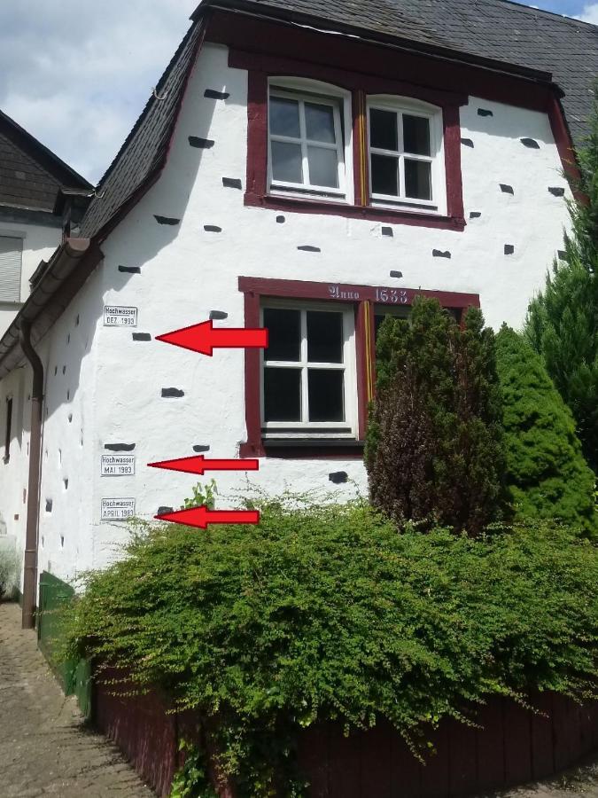 Altes Faehrhaus An Der Mosel Anno1633 Apartamento Traben-Trarbach Exterior foto