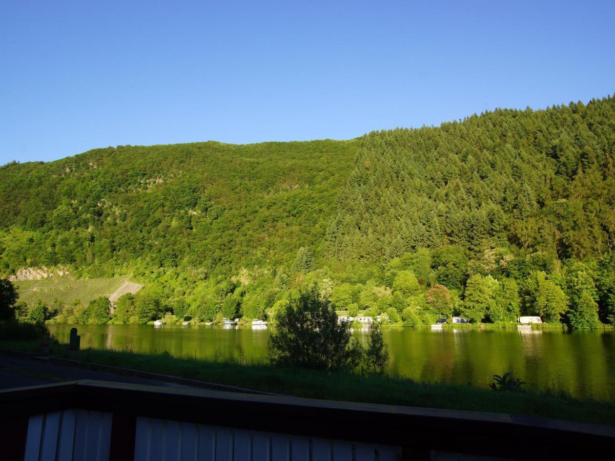 Altes Faehrhaus An Der Mosel Anno1633 Apartamento Traben-Trarbach Exterior foto