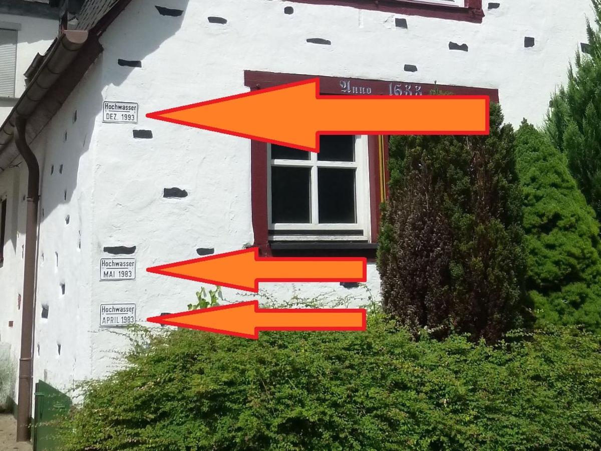 Altes Faehrhaus An Der Mosel Anno1633 Apartamento Traben-Trarbach Exterior foto