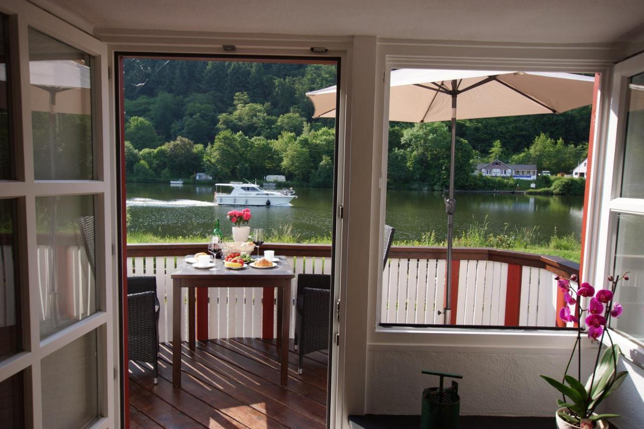 Altes Faehrhaus An Der Mosel Anno1633 Apartamento Traben-Trarbach Exterior foto