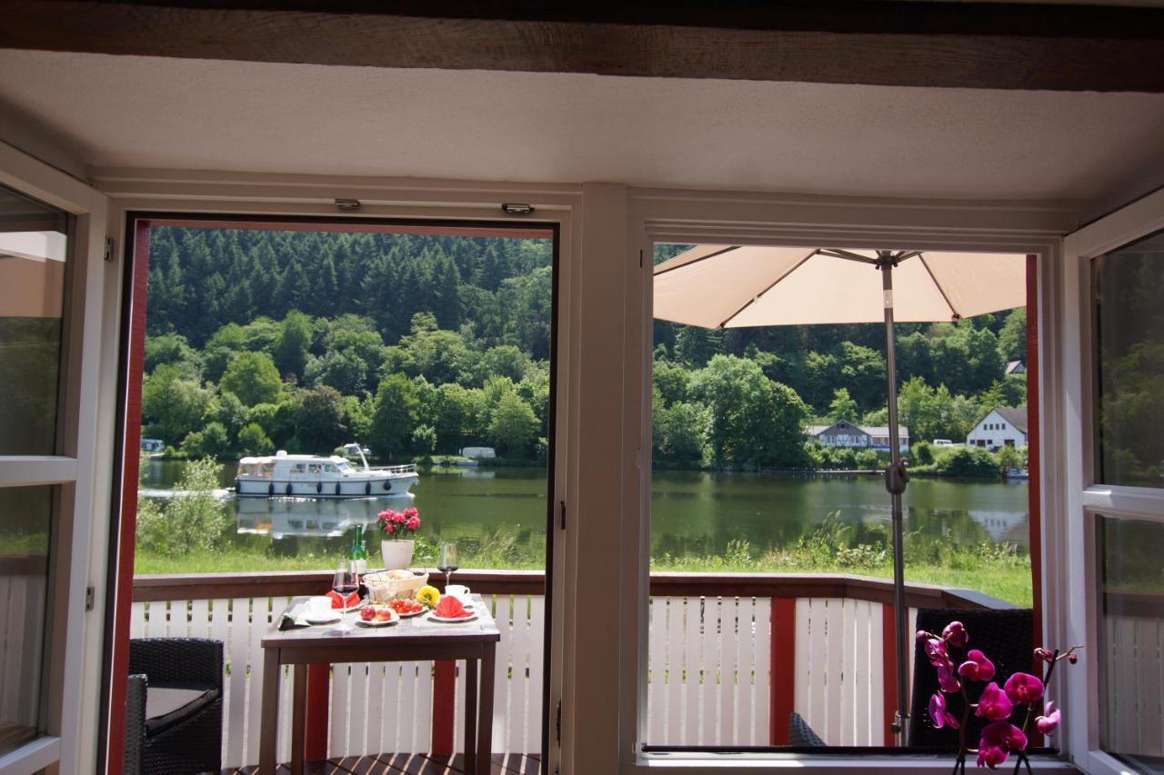 Altes Faehrhaus An Der Mosel Anno1633 Apartamento Traben-Trarbach Exterior foto